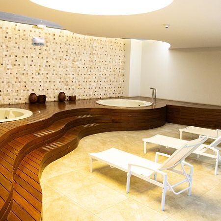 Radisson Hotel Santa Cruz 圣克鲁斯 外观 照片