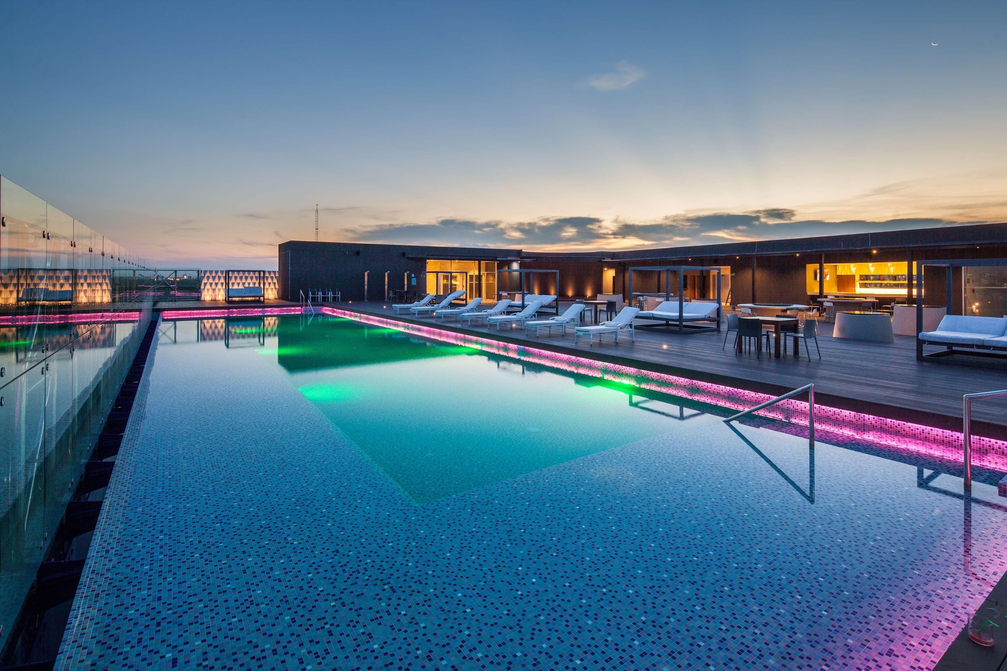 Radisson Hotel Santa Cruz 圣克鲁斯 外观 照片