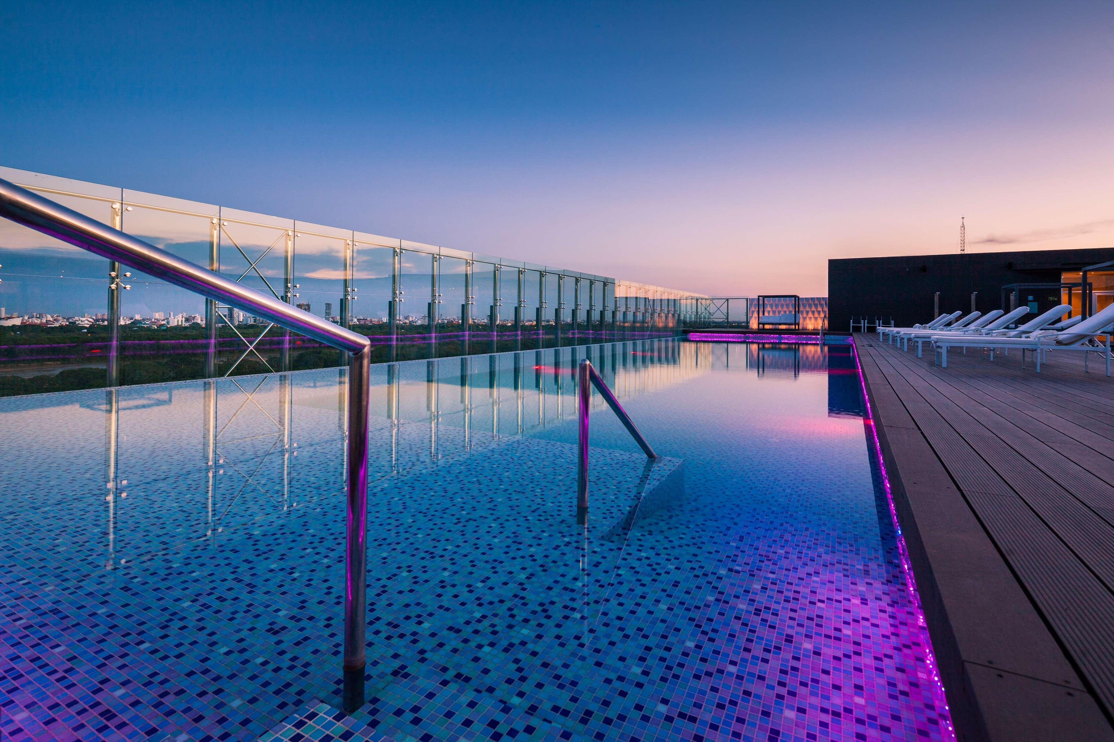 Radisson Hotel Santa Cruz 圣克鲁斯 外观 照片