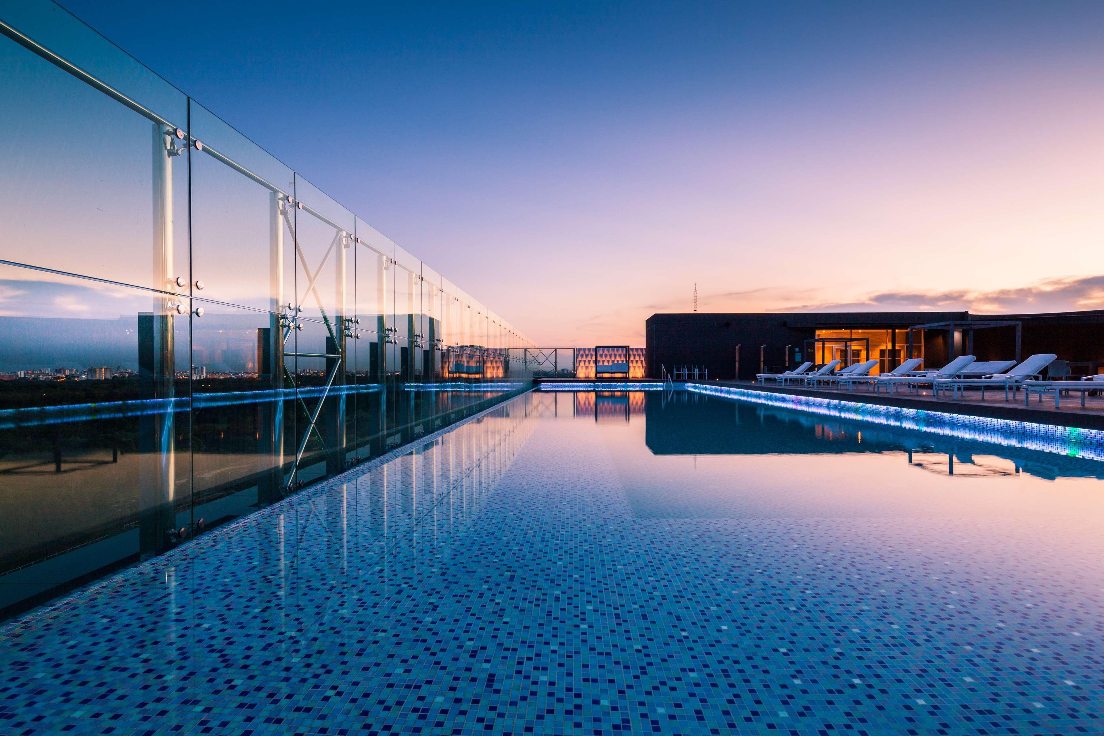 Radisson Hotel Santa Cruz 圣克鲁斯 外观 照片