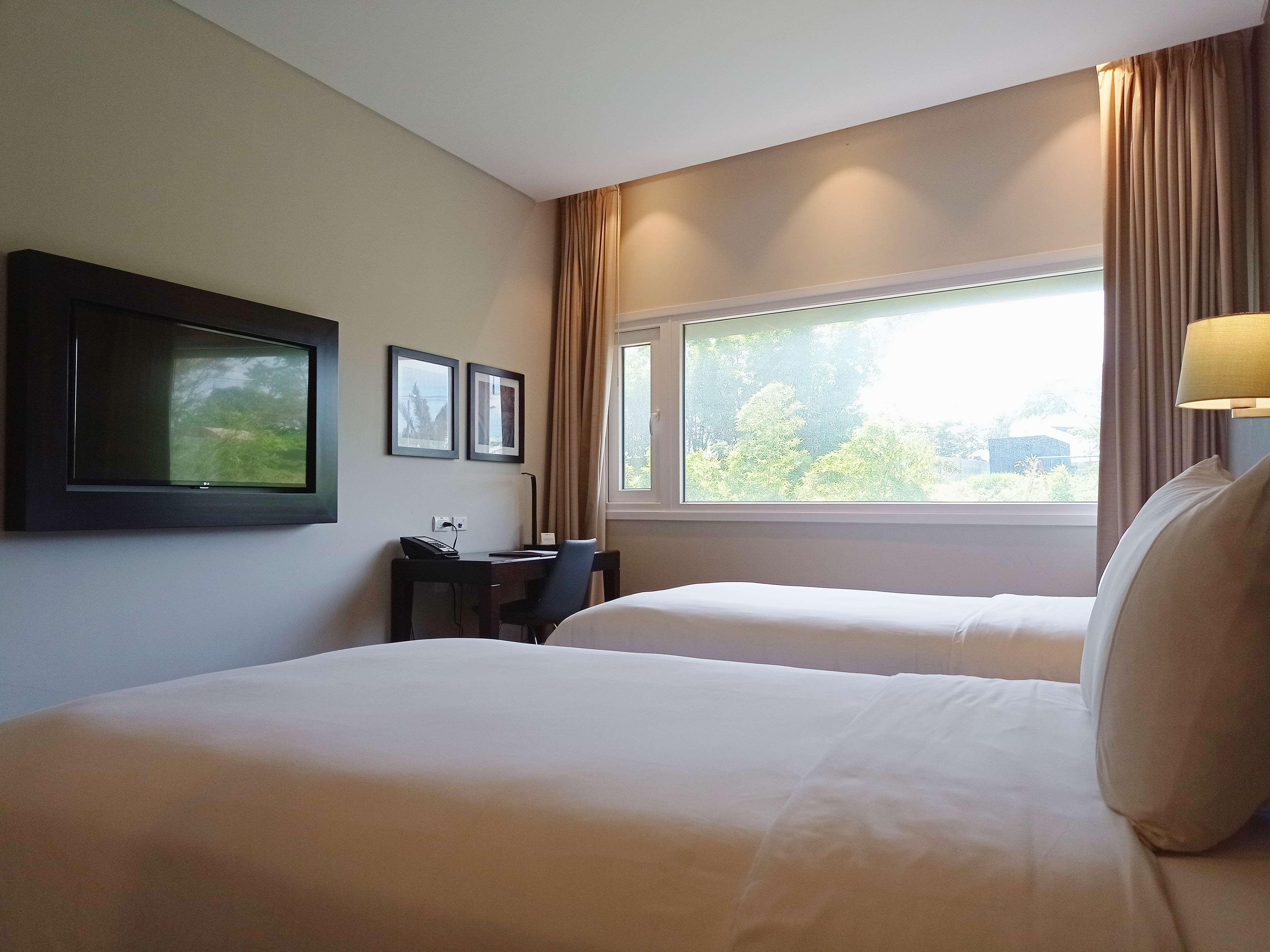 Radisson Hotel Santa Cruz 圣克鲁斯 外观 照片