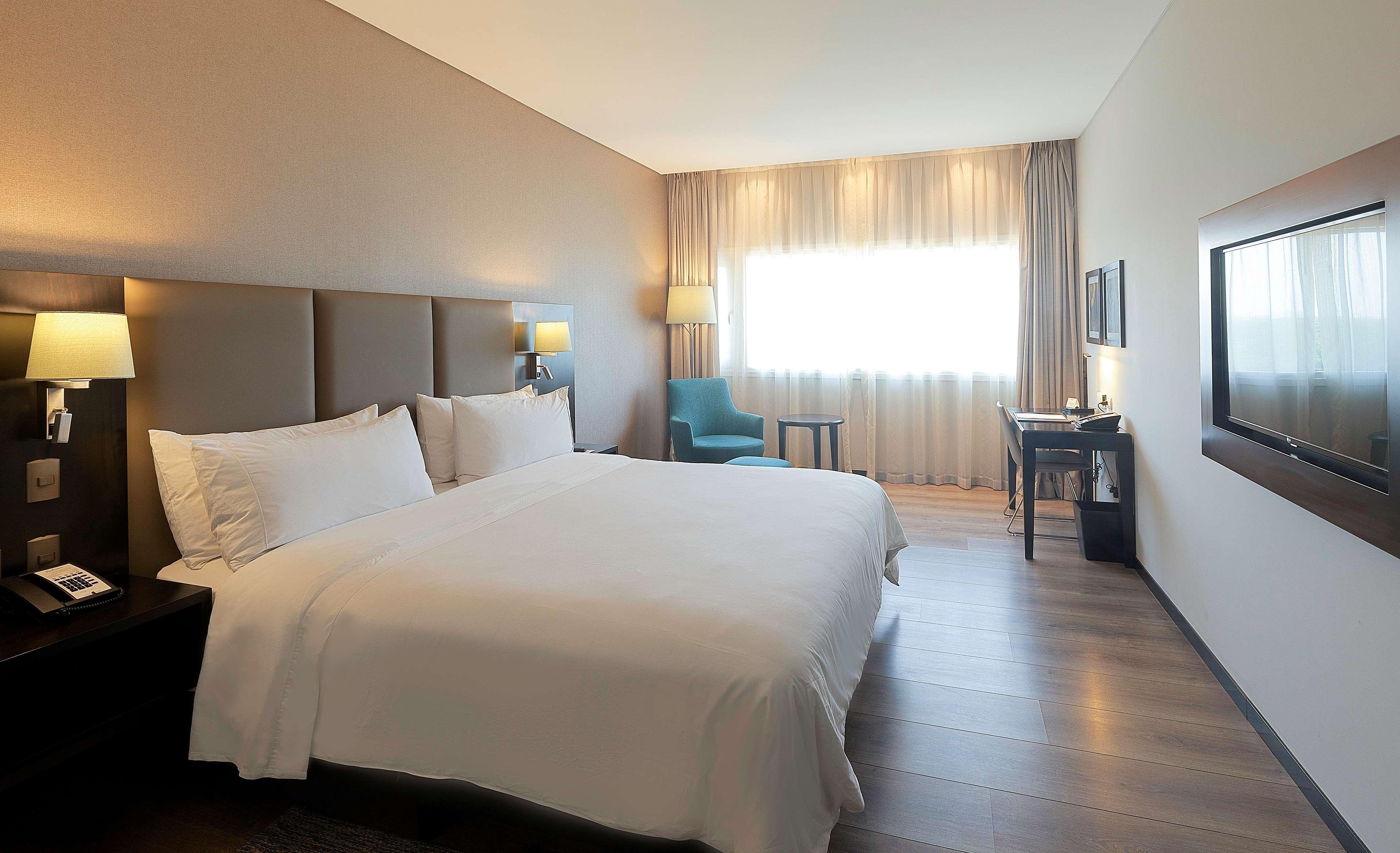 Radisson Hotel Santa Cruz 圣克鲁斯 外观 照片