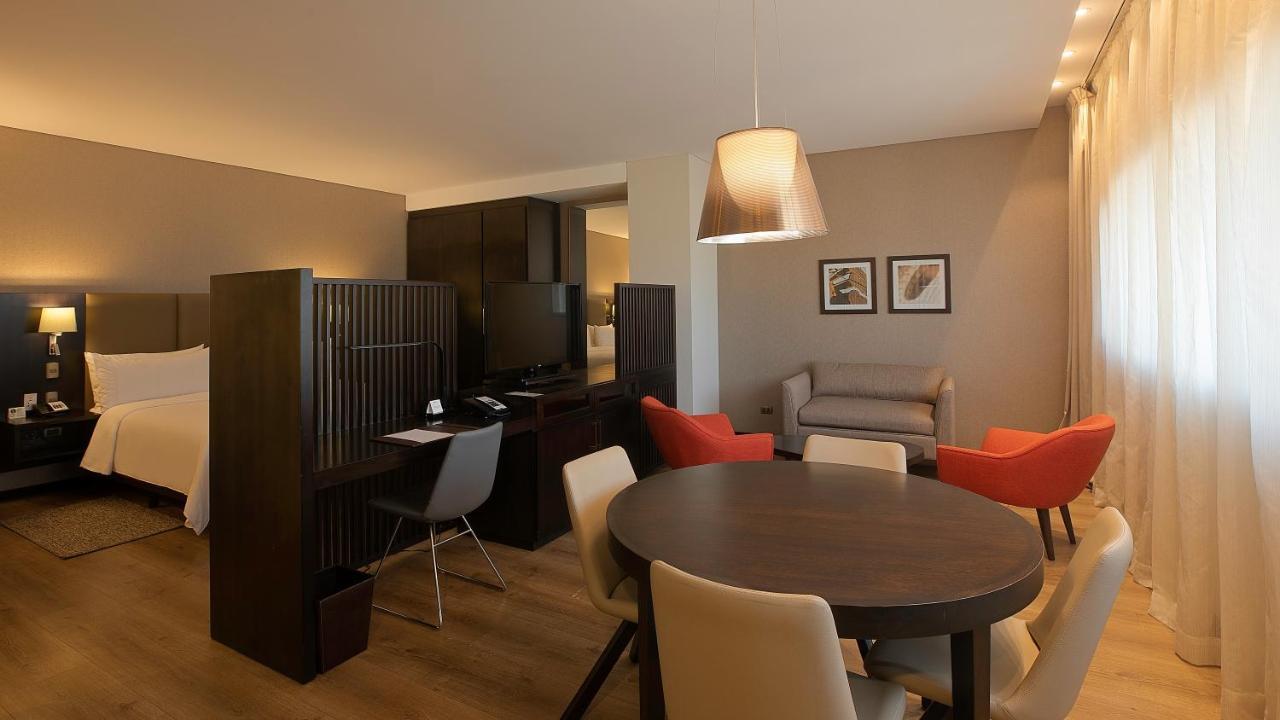 Radisson Hotel Santa Cruz 圣克鲁斯 外观 照片